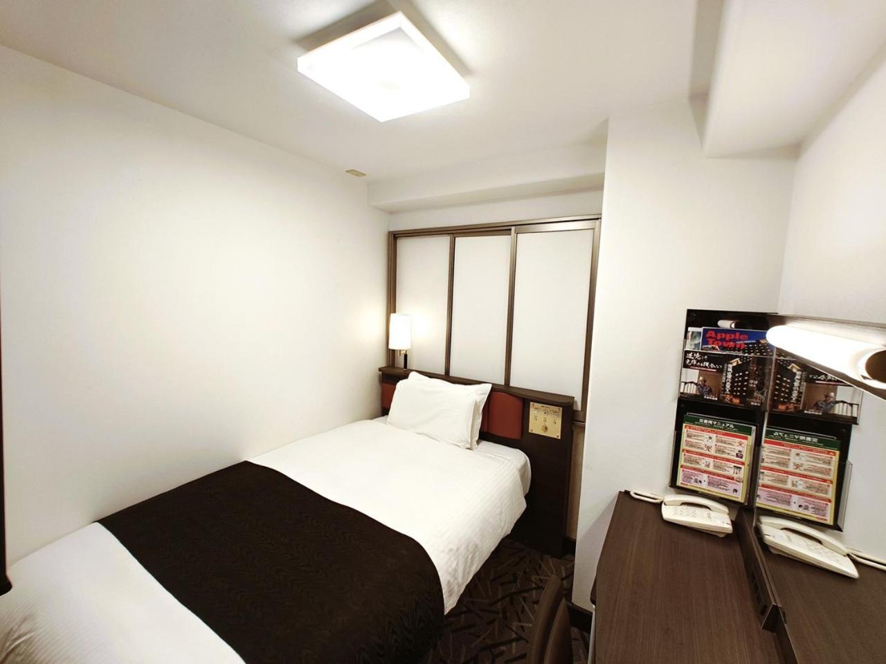 Apa Hotel Tokushima Ekimae Exteriör bild