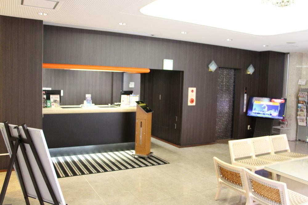Apa Hotel Tokushima Ekimae Exteriör bild