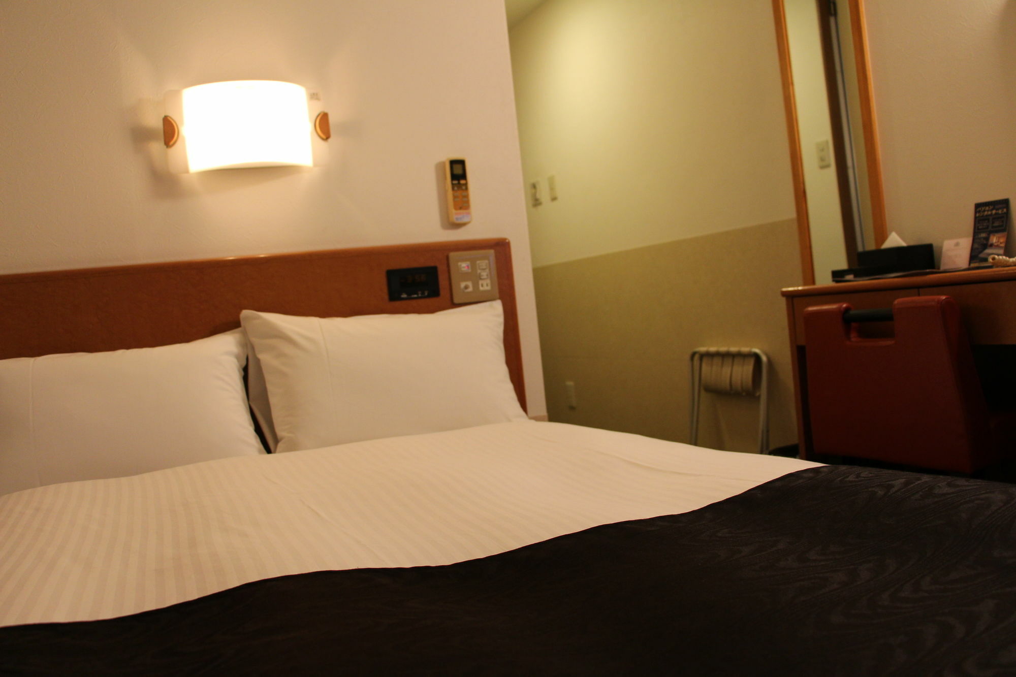 Apa Hotel Tokushima Ekimae Exteriör bild