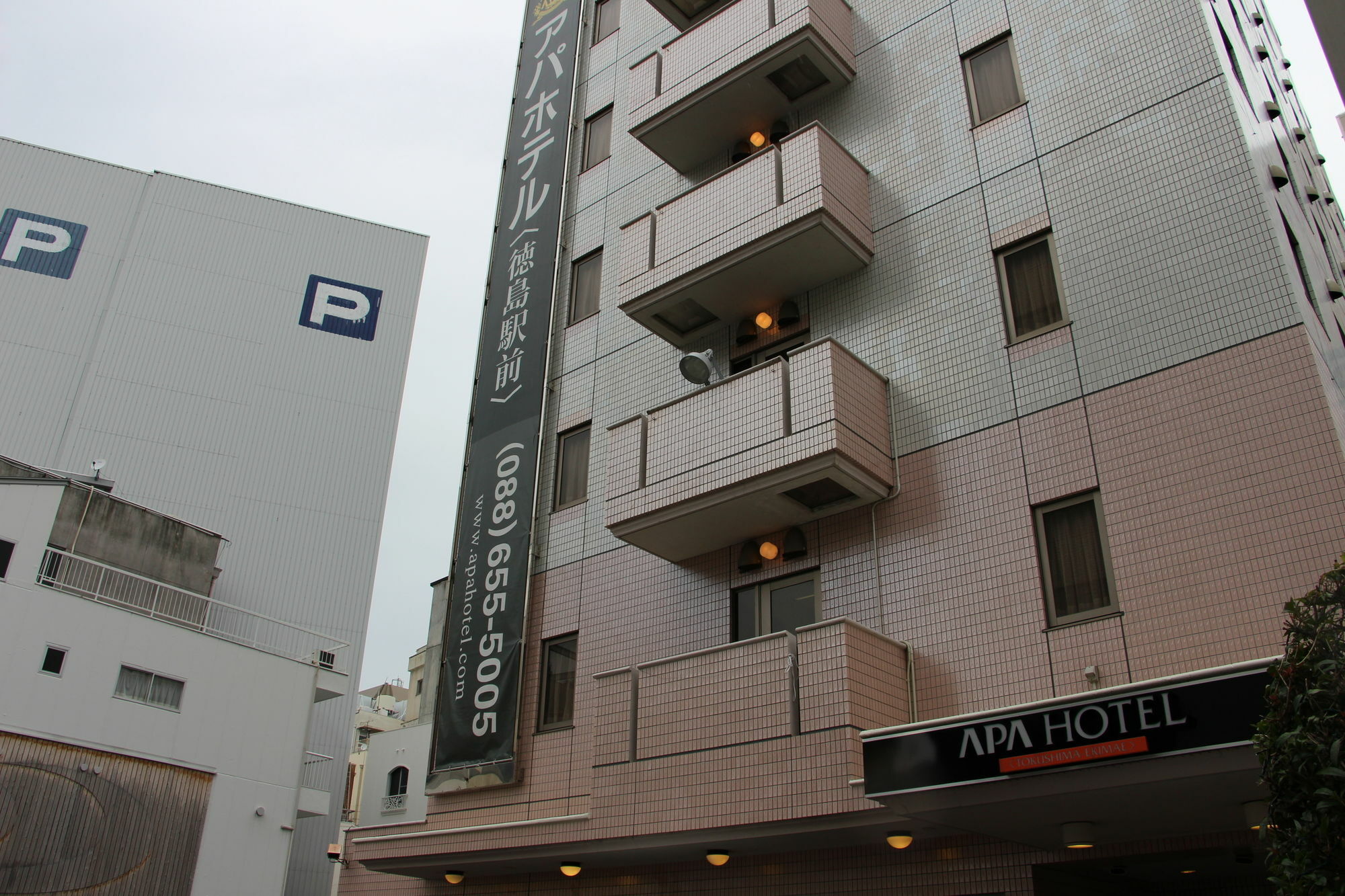 Apa Hotel Tokushima Ekimae Exteriör bild